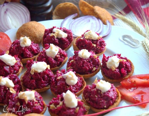 Я украсила капелькой майонеза, но это необязательно.