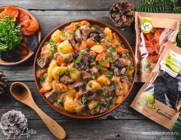 Тушите 30 минут на медленном огне. Блюдо готово!