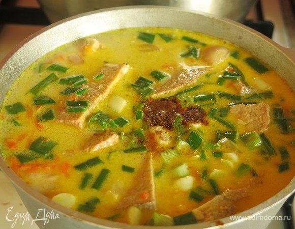 Добавляем специи по вкусу. На этот раз — мускатный орех из набора специй Ю. Высоцкой.