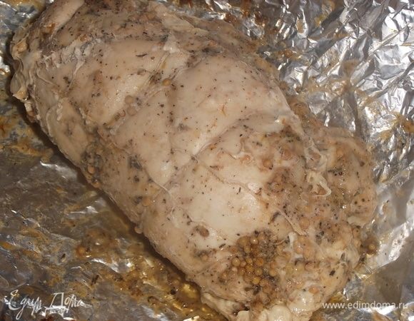 Не открывая духовки, дать полностью мясу остыть. Это не менее 4 часов. Я оставляю на ночь. После чего грудка готова.