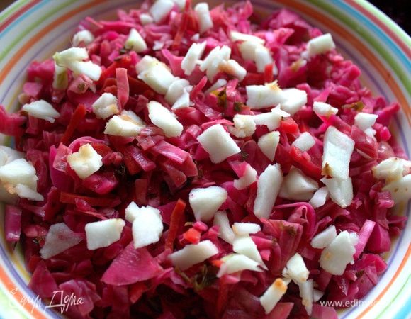 Далее немного яблока.