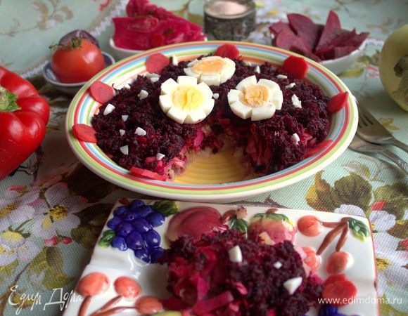 Постараюсь показать порцию салатика-винегрета.