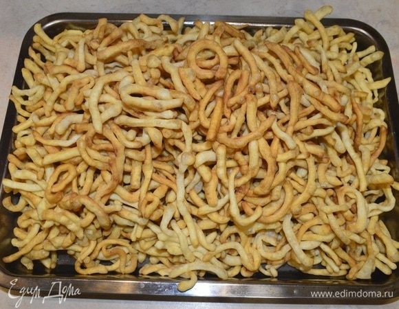 Снимаем, перекладываем в отдельную емкость.