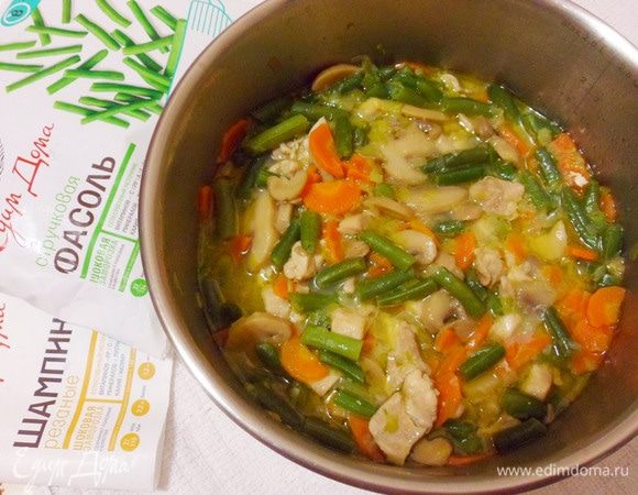 Достать из супа лавровый лист.