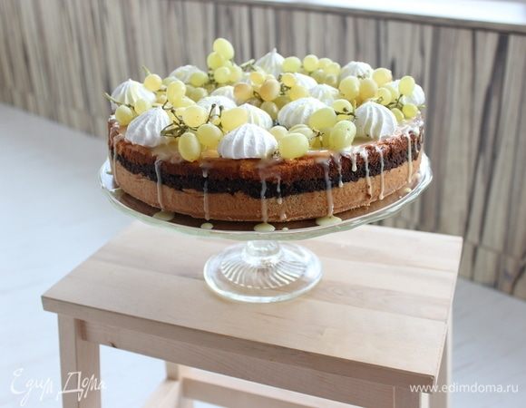 Освободить от формы, украсить по желанию.