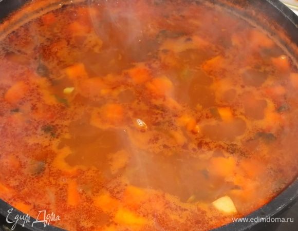 Посолить. Варить 10 минут.