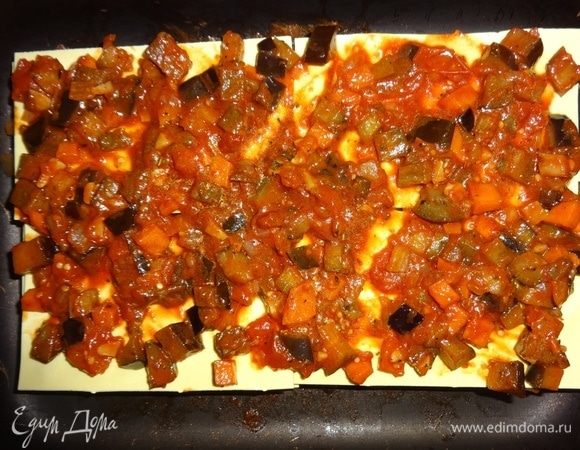 Повторить слои еще 2 раза. Верхним слоем должен быть соус.