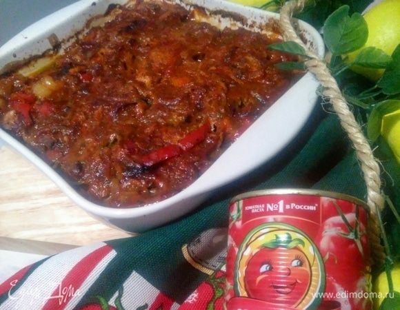 Готовое блюдо подавать с рисом или пастой. Приятного аппетита!