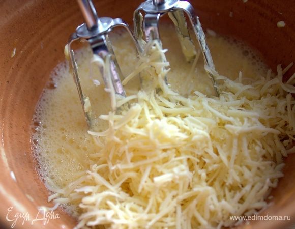 Всыпать в миску.