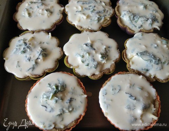 И заливаем жидкой смесью.