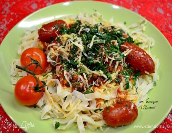 Наша итальянская паста с томатами и печенью готова!