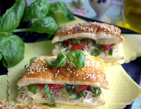 Такую закуску можно быстро приготовить для вечеринки или пикника.