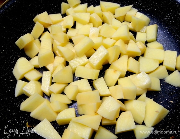 Теперь очередь картошки.