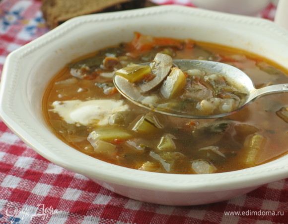 Подаем со сметаной. Приятного аппетита!