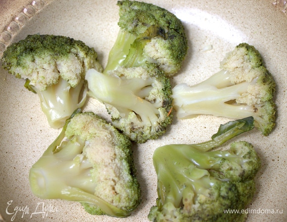 Отварить до полуготовности.