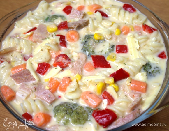 Залить остатками смеси.