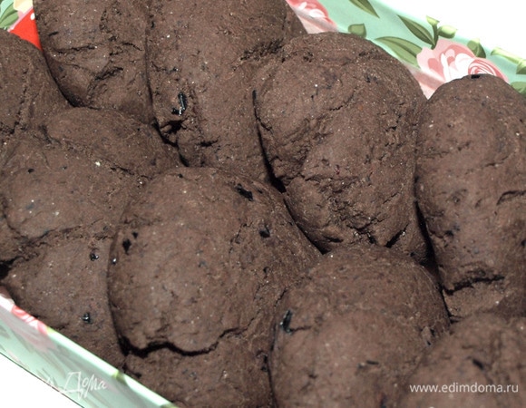 Достаем готовое печенье. Остужаем. Печенье можно хранить в закрытой банке.