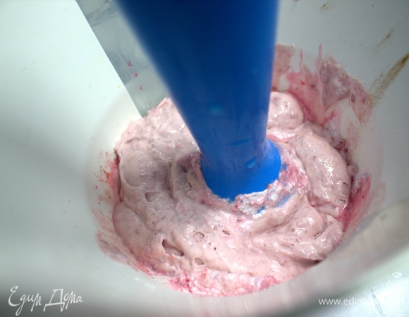 Взбить полученную смесь.