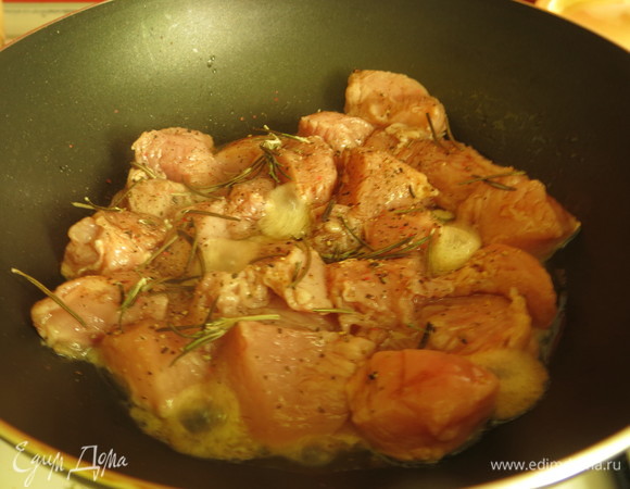 Жарим индейку 5–7 минут.