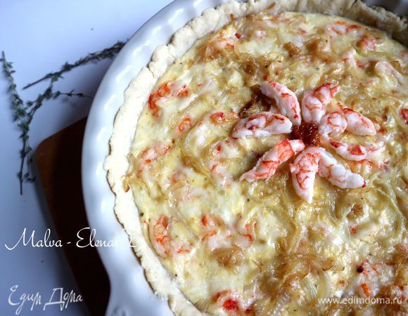 Можете украсить, как вам хочется. У меня здесь половинки креветок и кусочек вяленого помидора.