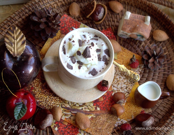 Посыпать стружкой напиток сверху.