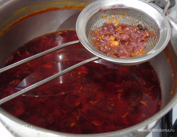 Процедите через марлю или сито.