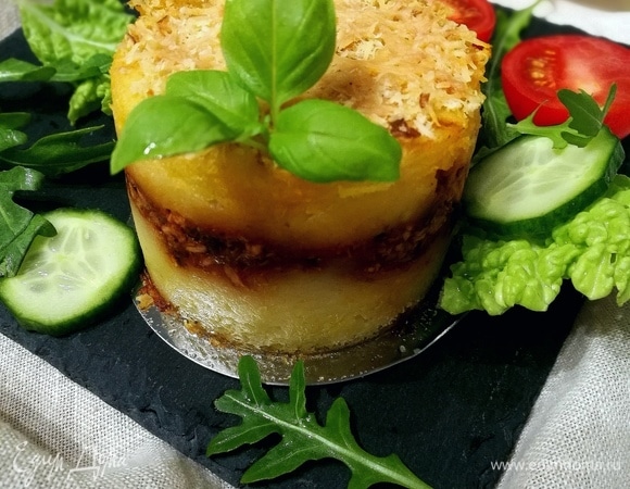 Порционно буше выпекать в кольцах, которые предварительно нужно смазать маслом. Снимаем кольцо через 5 минут после того, как буше «отдохнули» после выпекания.