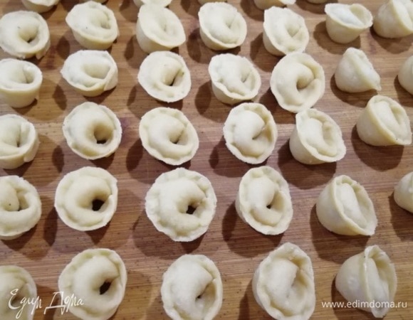 Прочно скрепляем кончики. Все «бойцы» готовы. У меня хватило сил и терпения на 80 штук.