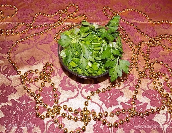 Рубим зелень.