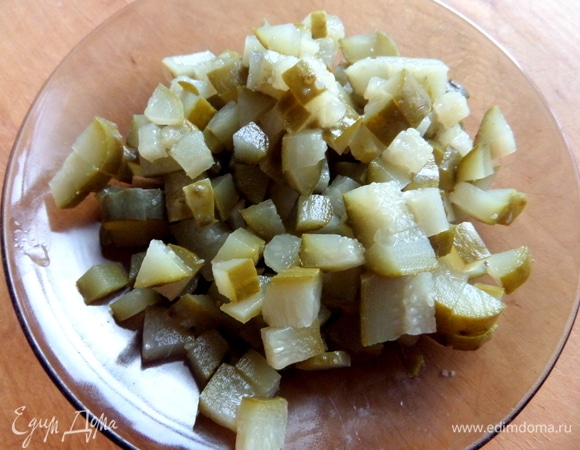 Огурцы тоже.