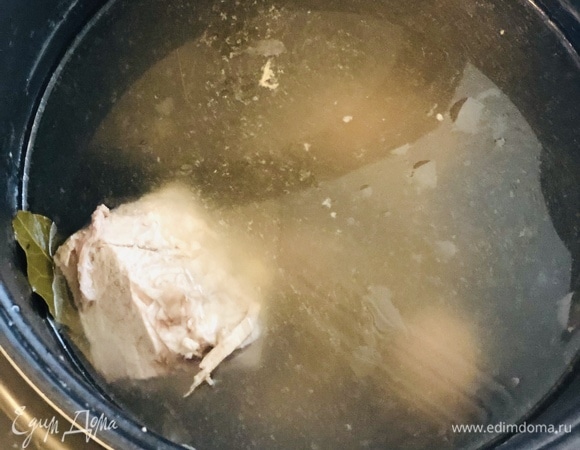 Сварить мясной бульон.