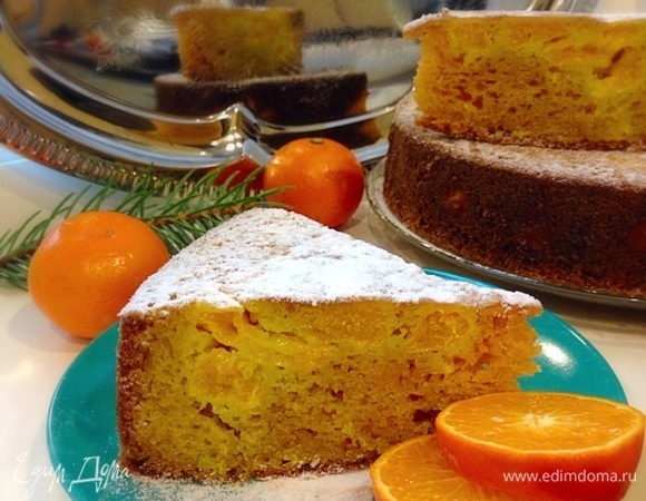 Даем остыть, освобождаем от формы, посыпаем через ситечко сахарной пудрой с корицей (можно просто пудрой) и завариваем чай!