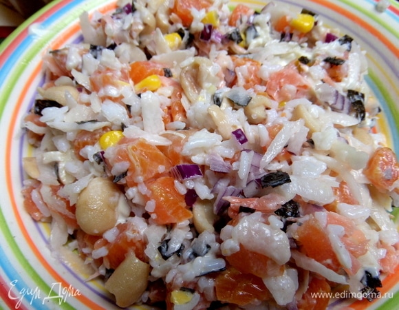 Перемешать снова. Можно убрать в холодильник настояться.