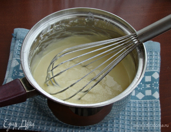 Смесь тщательно перемешать, чтобы не было комочков.