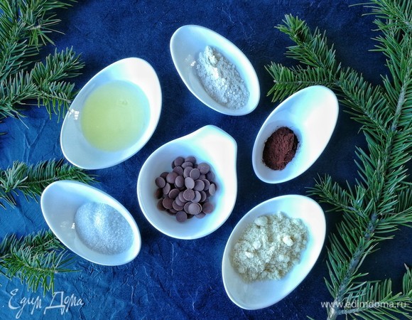 Пока компоте застывает, приготовим очень нежный и вкусный бисквит «Дакуаз» из минимального количества ингредиентов. Духовку разогреваем до 160°C.