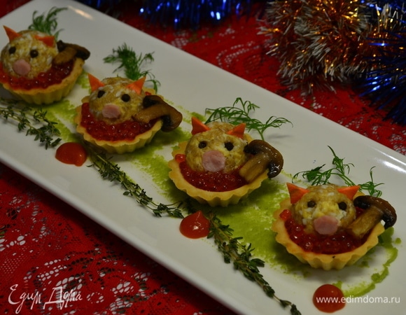 Закуска готова к подаче и порадует ваших гостей и внешним видом, и легким вкусом!