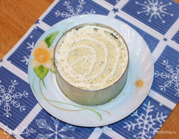 Сыр + сметанная смесь. Яйца + сметанная смесь.