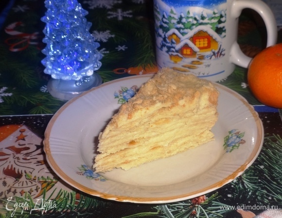 Разрезать торт на порции и подать к чаю или кофе. Угощайтесь! Приятного чаепития! Всех с наступившим Новым 2019 годом!