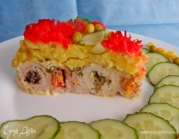 Разрезать торт на порции и звать всех к столу. Новогодний фейерверк запущен! С Новым годом! Ура!