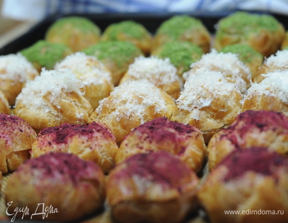 Вот такие стройные ряды. Разнообразие цветов и вкусов.