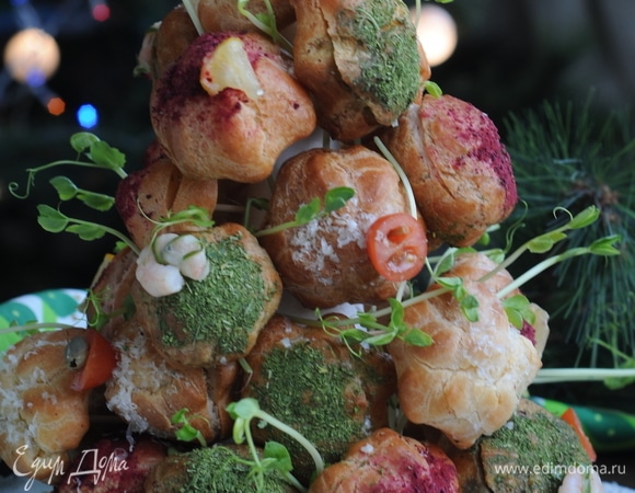 Зеленые веточки игриво торчат, кстати, тоже съедобные.