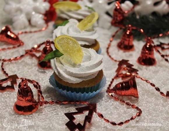 Подаем кексы.