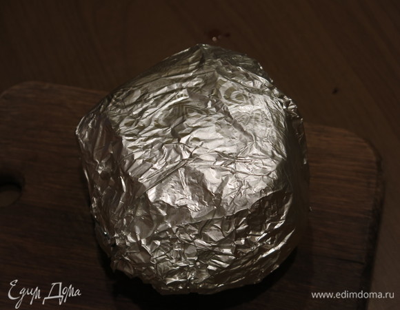 Вынимаем и закрываем фольгой, даем дойти 30 минут.