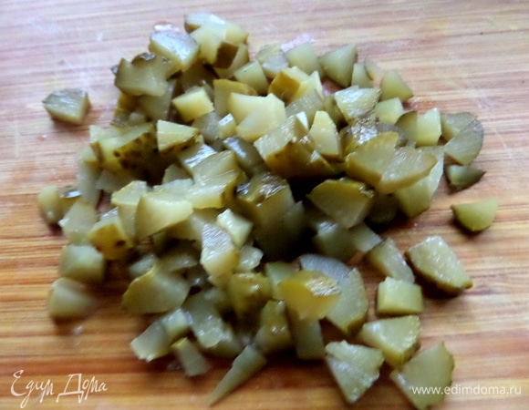 Порубить мелко.