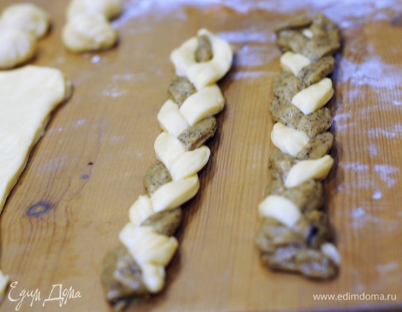 И заплести косички.