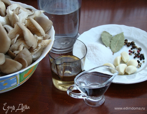 Приготовить необходимые ингредиенты для маринада.