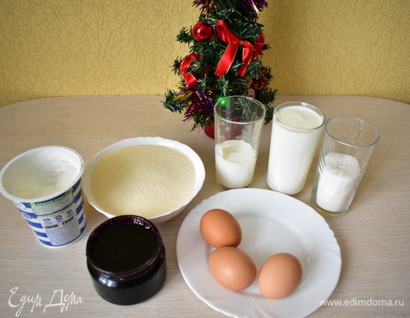 Здесь на фото я забыла положить пакетик разрыхлителя! Все ингредиенты начинаем постепенно смешивать.