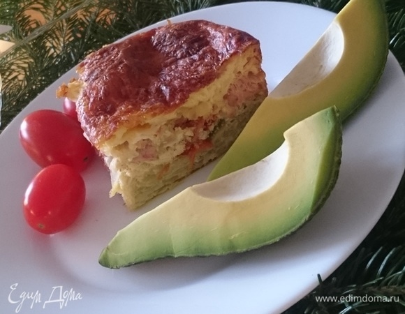 Подайте в теплом виде с дольками авокадо и помидорками черри.