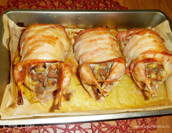 Через 30 минут перепела готовы.