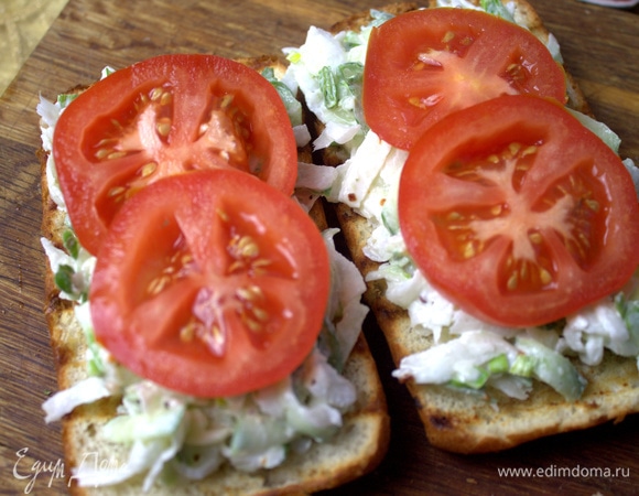 Положить кружочки сверху.